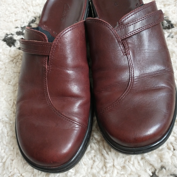Clarks Leather Slip On 9 - Picture 4 of 7